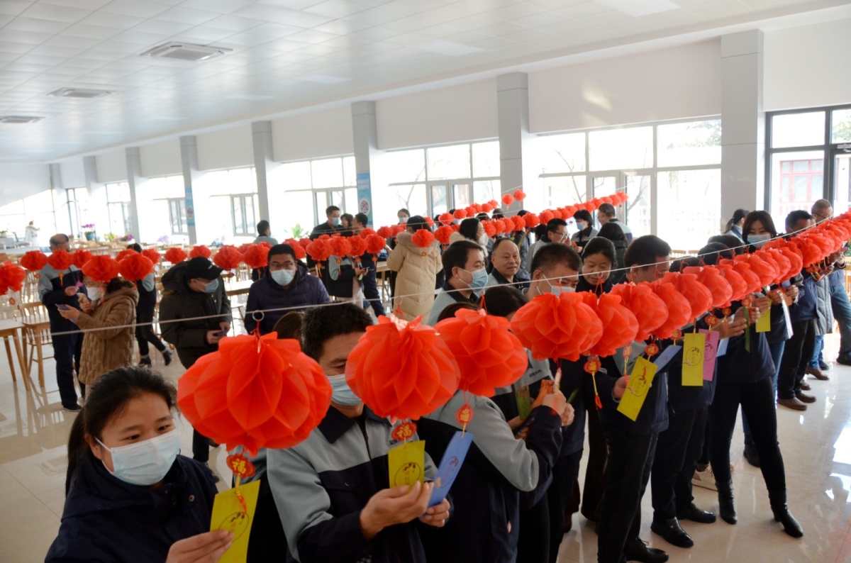 04ef389c99de34e1a16e3860c067343 04ef389c99de34e1a16e3860c067343